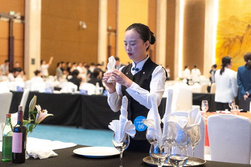湖北举办星级饭店服务技能大比武——央广网观察 中餐服务如何以技彰韵